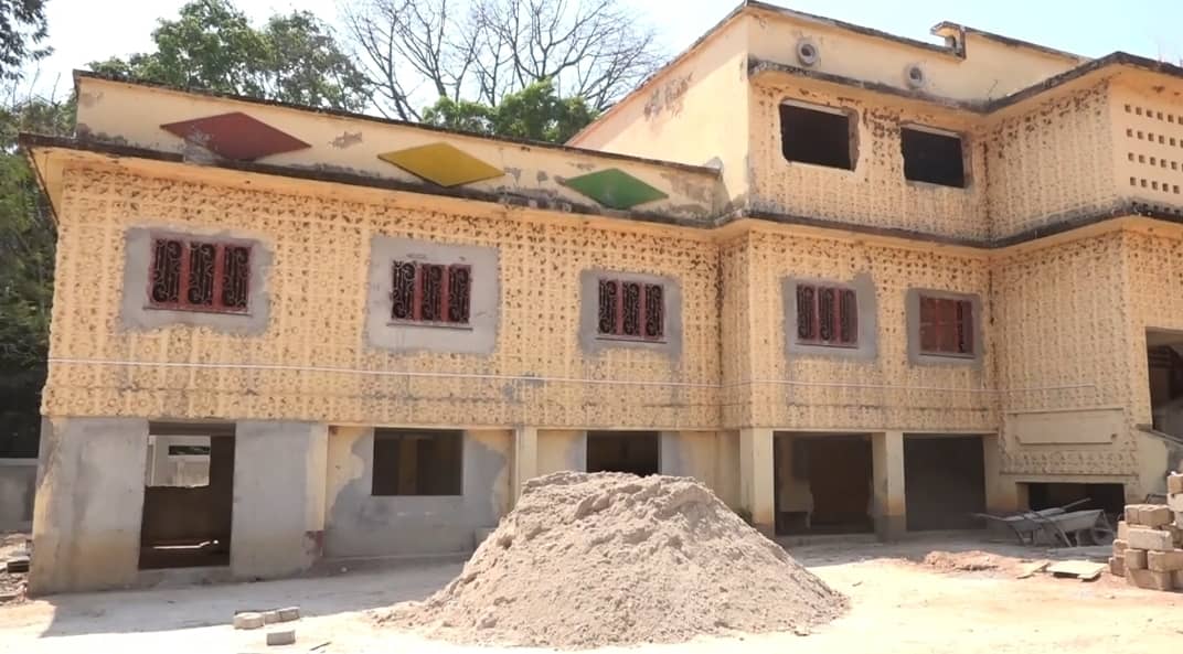 Bloc administratif de Beyla en renovation