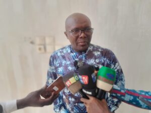 Dr N’Famara Camara annonce la dédicace de ses œuvres